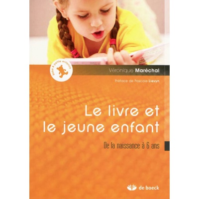 le-livre-et-le-jeune-enfant